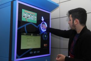 Pet şişeni at, İstanbulkart'ını doldur