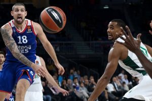 Anadolu Efes ilk yenilgisini aldı