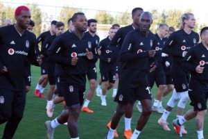 Beşiktaş 5 eksikle çalıştı