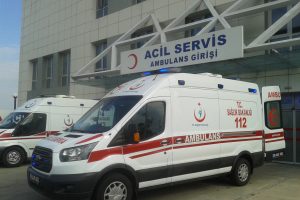 Mantardan zehirlenen 4 kişi hastanelik oldu