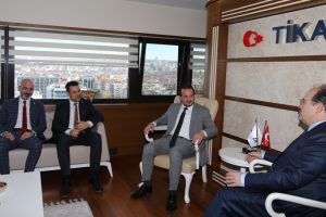 Bursa vekillerinden TİKA çıkarması