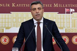 Öztürk Yılmaz: 'ABD'nin İran'a yaptırımları yıkıcı etkiler oluşturacak'
