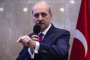 Kurtulmuş'tan Türkçe ezan açıklaması