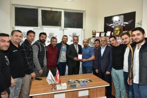 Alinur Aktaş'tan Clup Modifiye'ye ziyaret