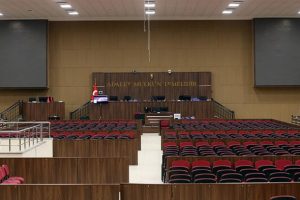 Darbeci teğmenler ateş açmış