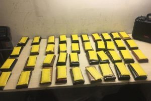 4 farklı operasyonda 31 kilogram kokain ele geçirildi