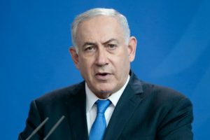 Netanyahu'ya yakın isimlere yolsuzluk davası açılması önerisi