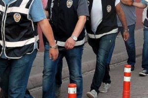 Uyuşturucu ticaretine 3 tutuklama