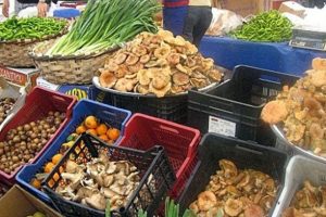 Karısı pazardan aldı, kocası yedi öldü