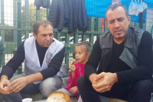 Haluk Levent'ten direnişteki Bursa Cargill işçilerine ziyaret