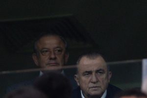 Fatih Terim maçı orada izledi