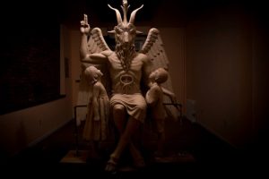 Satanistlerden Netflix ve Warner Bros'a 50 milyon dolarlık dava