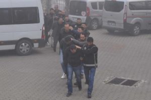 Bursa'da tapu operasyonunda 10 kişi'den 4'ü tutuklandı