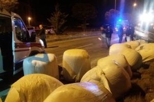Afyonkarahisar'da trafik kazası: 1 ölü, 5 yaralı