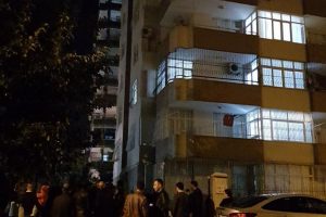 8. kattan düşen 12 yaşındaki çocuk öldü