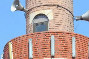 Muhtar köylüye kızdı cami hoparlöründen konuşma yaptı