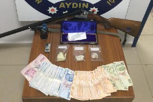 Uyuşturucu operasyonuna 2 tutuklama