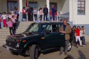 Cipini okula bağışladı
