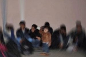 Balıkesir'de 13 düzensiz göçmen yakalandı