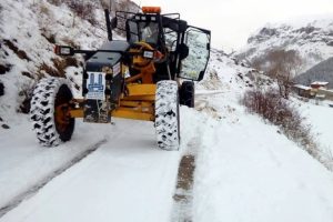 Doğu'da kar ve tipi hakim