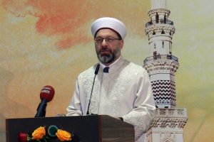 Erbaş, Kosova'da Mevlid-İ Nebi Haftası Programına katıldı