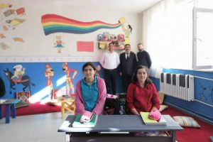 Öğretmen ile engelli öğrencilerin başarısı