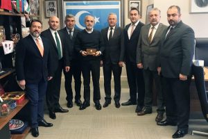 Cumhurbaşkanı Başdanışmanı Topçu, TURYOLDER üyelerini kabul etti