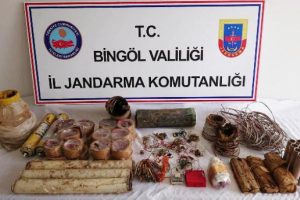 PKK'nın kullandığı 6 odalı sığınak imha edildi