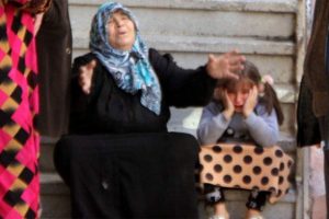 Kanalizasyon çukuruna düşen çocuktan acı haber!