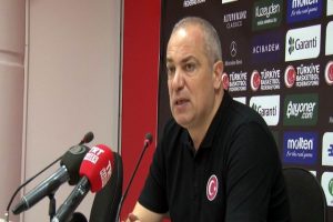 Ekrem Memnun: ''İyi maç çıkardık, şanssızdık''