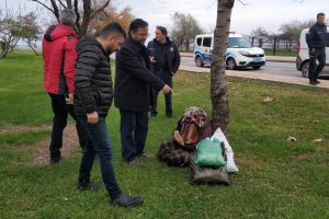 Denize atlamak isterken kurtarıldı