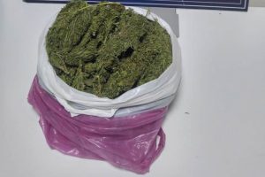 Polisten kaçan sürücünün otomobilinden çıkanlar şoke etti!