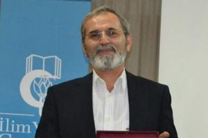 Prof. Dr. İbrahim Emiroğlu görevden alındı