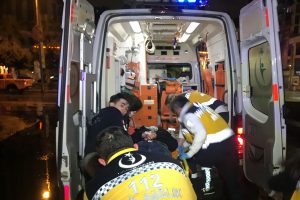 Beyoğlu'nda trafik kazası: 2 yaralı