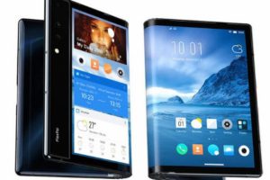 İşte dünyanın ilk katlanabilen telefonu
