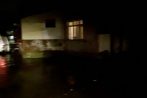 Dere taştı, mahalleyi su bastı