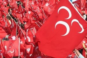MHP'de istifa depremi!
