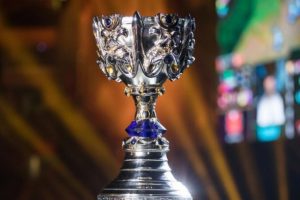 League of Legends Dünya Şampiyonası finali izleyici rekoru kırdı