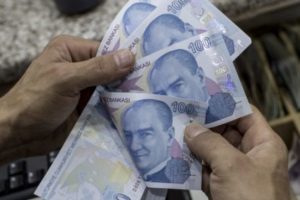 CHP'li belediye asgari ücreti 2.500 TL yaptı