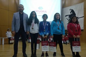 Bursa Büyükşehir'in 'küçüklerinden' 8 madalya