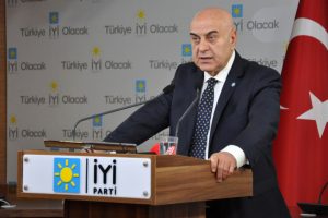 İYİ Parti'li Paçacı: Seçim yasaklarına Cumhurbaşkanı da uymalıdır