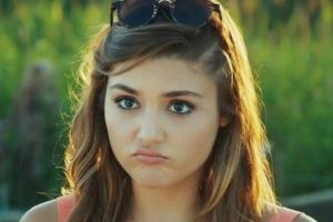 Hande Erçel hayranlarını şaşırttı