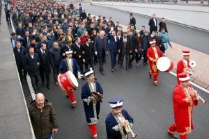 Sarıkamış şehitleri için yürüdüler