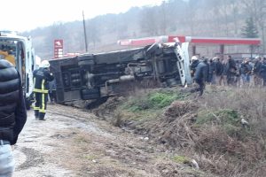 Bursa'da cenaze dönüşü kaza: 19 yaralı