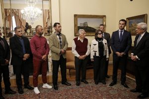 Yunanistandan kahraman göçmenlere vatandaşlık Yunanistandan kahraman göçmenlere vatandaşlık
