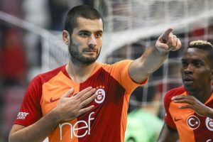 Göztepe'de Eren Derdiyok sesleri!