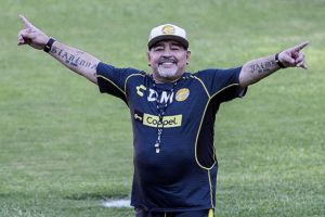 Maradona taburcu edildi