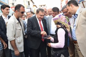 Eski Bakan Eroğlu'nun Irak temsilciliğine atanması sevinçle karşılandı