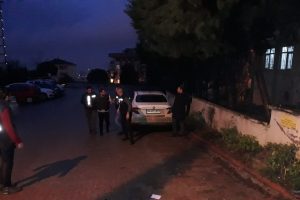 Türk kızlarının zanlısı sağlık kontrolünden geçirildi