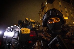 Dev operasyon! Bin polis katıldı